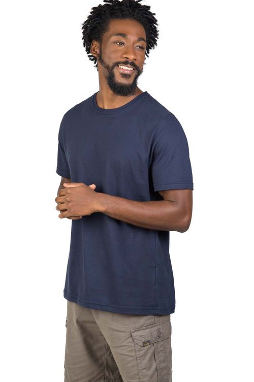 T-Shirt Básica Fit Azul Marinho