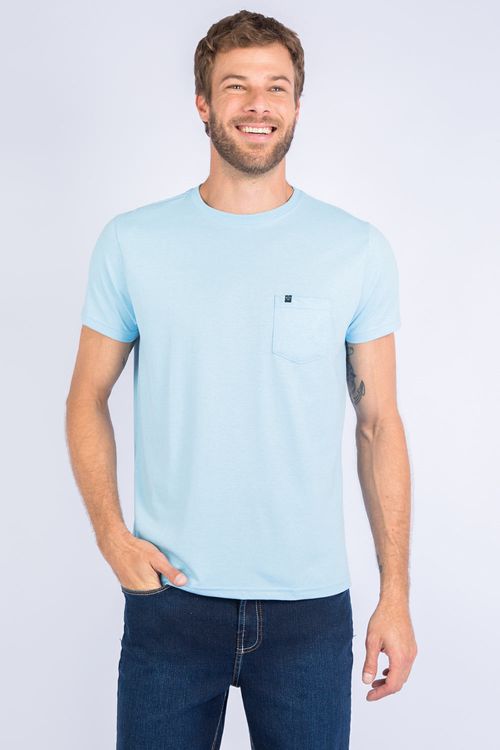 T-Shirt Básica Com Bolso Azul Claro