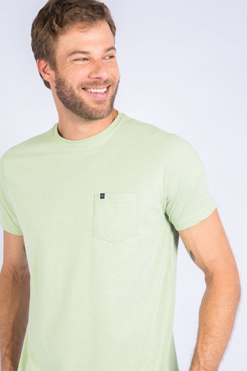 T-Shirt Básica Com Bolso Verde Claro