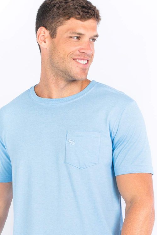 T-Shirt Básica Premium Com Bolso Azul Claro