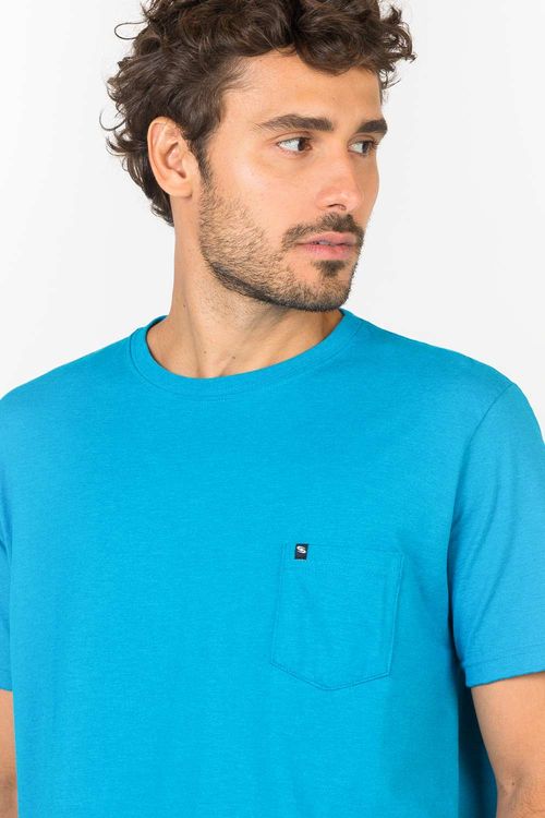 T-Shirt Básica Com Bolso Azul Turquesa