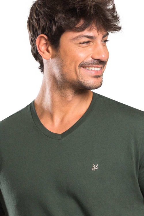 T-Shirt Básica Gola v Premium Pima Verde Escuro