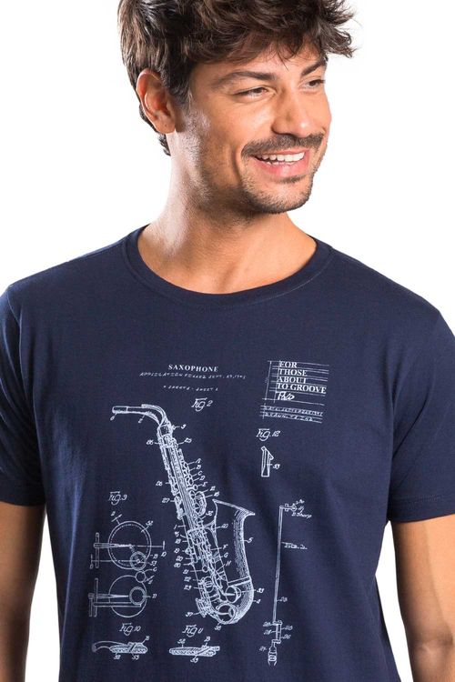 T-Shirt Estampada Saxofone Azul Marinho