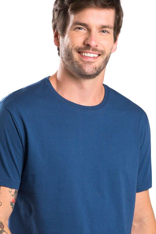 T-Shirt Básica Comfort Azul Marinho