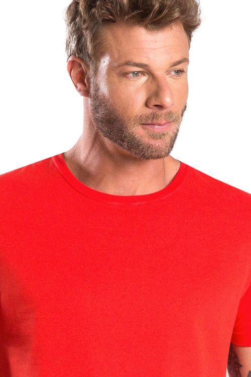 T-Shirt Básica Color New Fit Vermelha