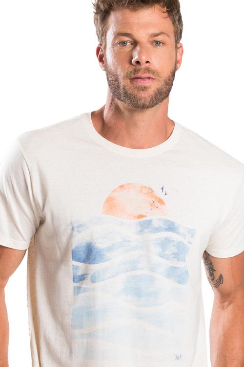 T-Shirt Estampada Solar Cru
