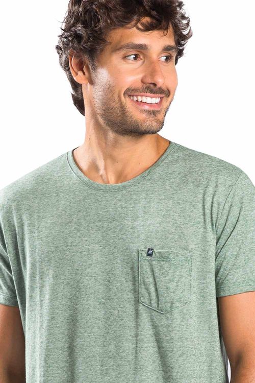 T-Shirt Especial Desfibrado Com Bolso Verde