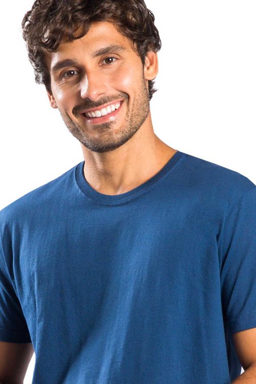 T-Shirt Básica Comfort Azul Marinho