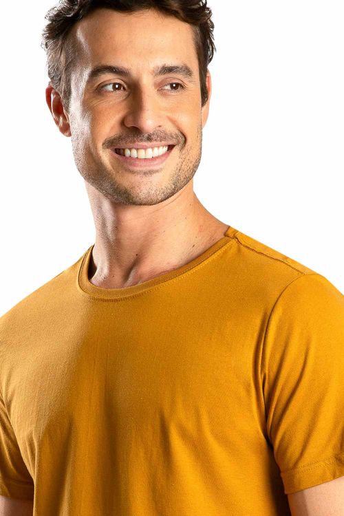 T-Shirt Básica Color New Fit Mostarda