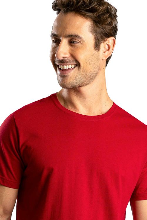 T-Shirt Básica Color New Fit Vermelho Escuro