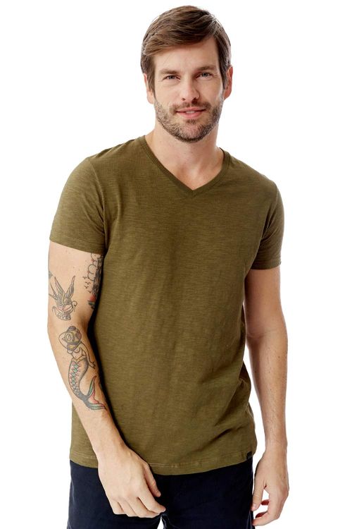 T-Shirt Gola v Básica Premium Verde Musgo