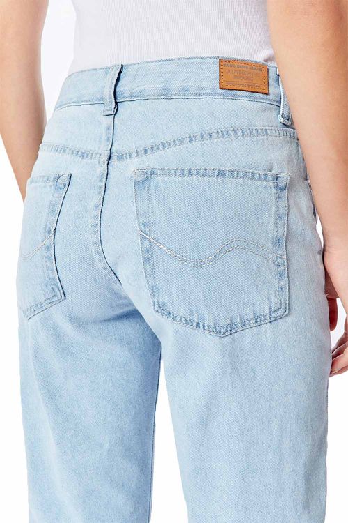 Calça Jeans Straight Basic Destroyer