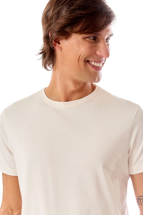T-Shirt Básica Fit Cru