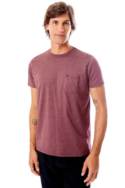 T-Shirt Comfort Com Bolso Vinho