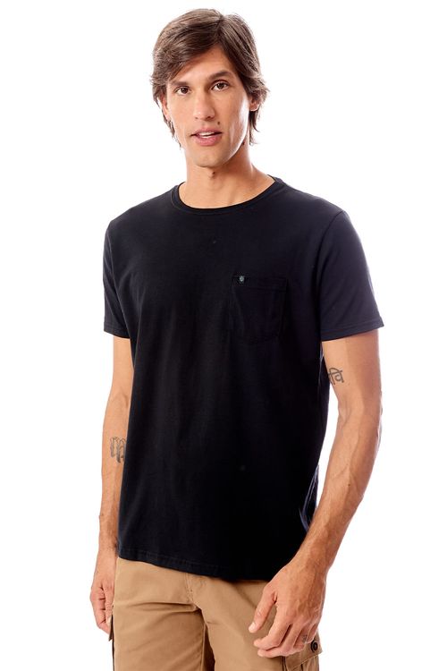 T-Shirt Básica Comfort Com Bolso Preta