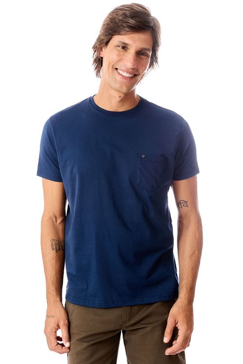 T-Shirt Básica Comfort Com Bolso Azul Marinho