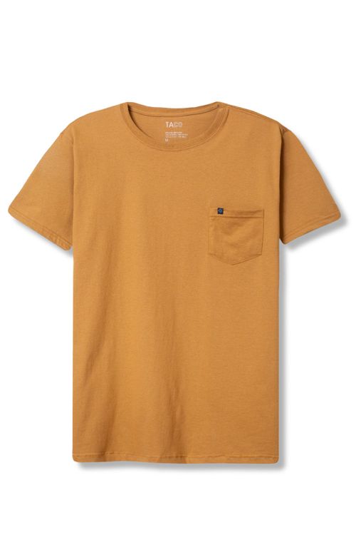 T-Shirt Básica Comfort Com Bolso Mostarda