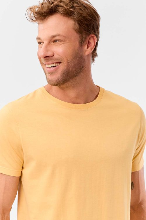 T-Shirt Básica Fit Premium Sem Costura Amarelo Claro