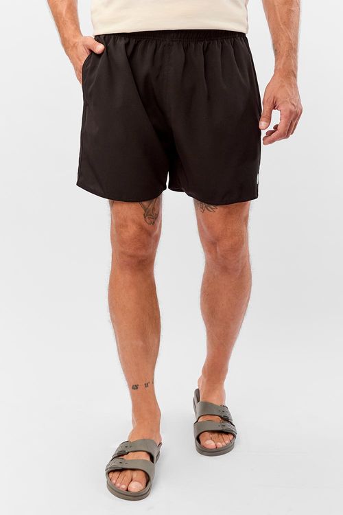 Short Liso Com Patch Preto