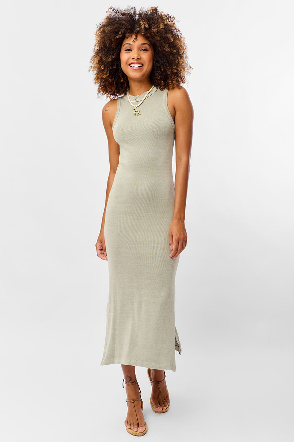 Vestido Básico Canelado Midi Verde Militar