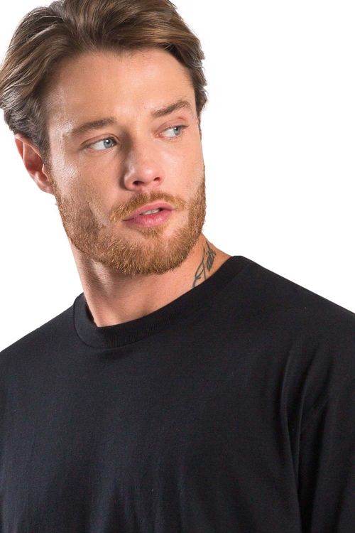 T-Shirt Básica Premium Oversized Preta