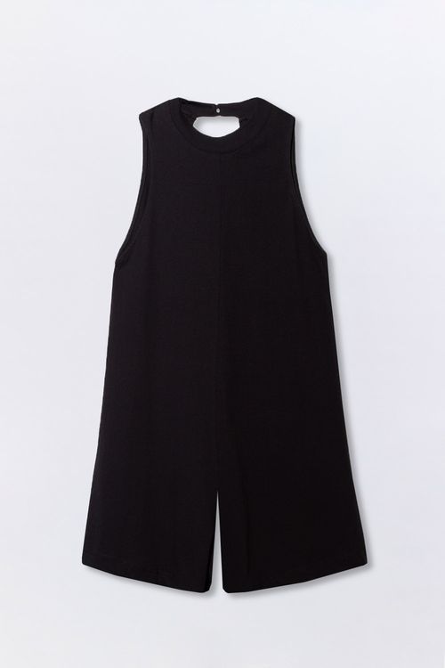 Macaquinho Curto Preta