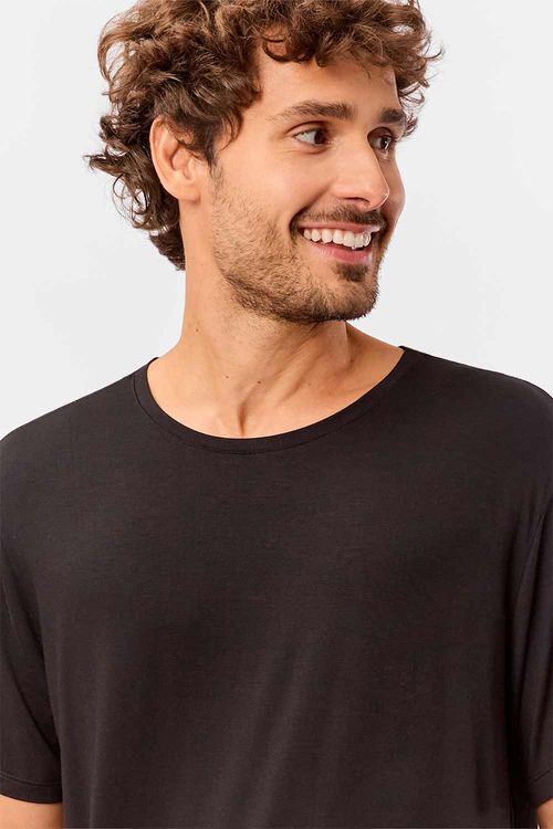 T-Shirt Básica Premium Modal Spandex Tech Preta
