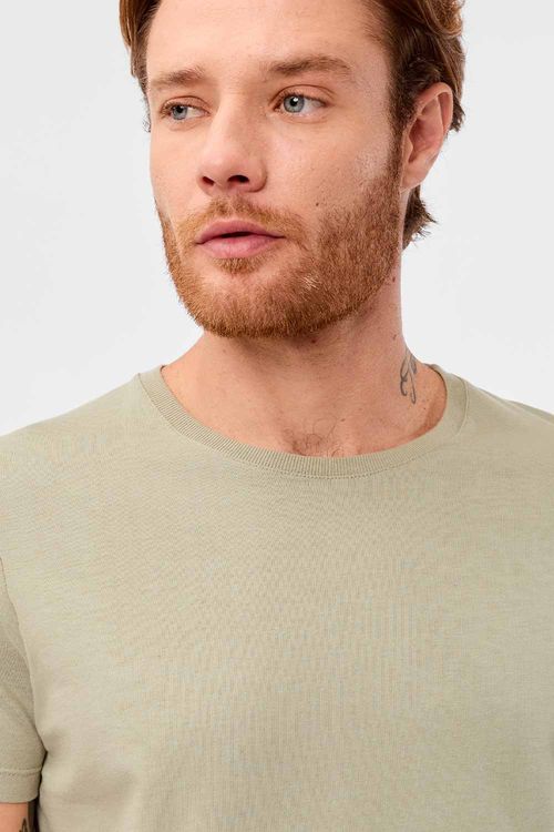 T-Shirt Básica Premium Fit Sem Costuma Verde Militar