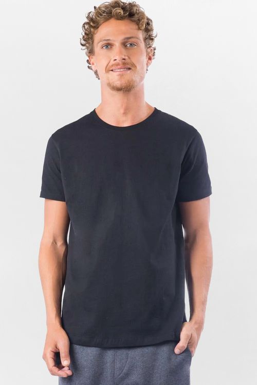T-Shirt Básica Premium Fit Sem Costuma Preta