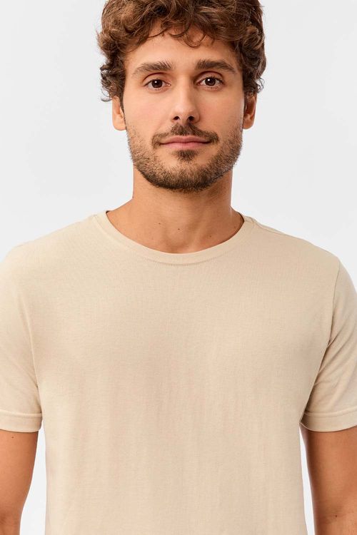 T-Shirt Básica Fit Off White