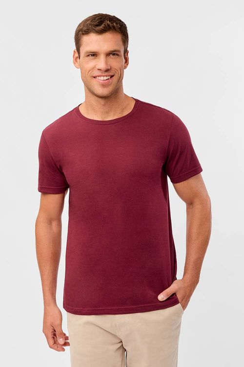 T-Shirt Básica Fit Vinho