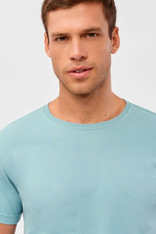T-Shirt Básica Fit Azul Claro