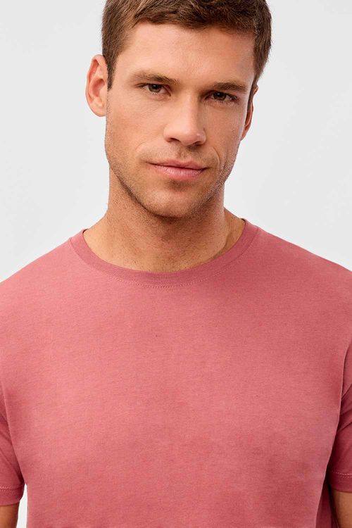 T-Shirt Básica Comfort Rosa Escuro