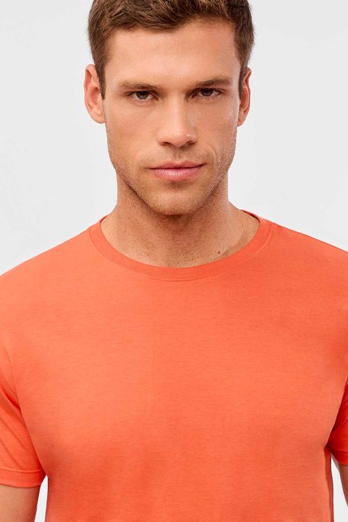 T-Shirt Básica Comfort Telha