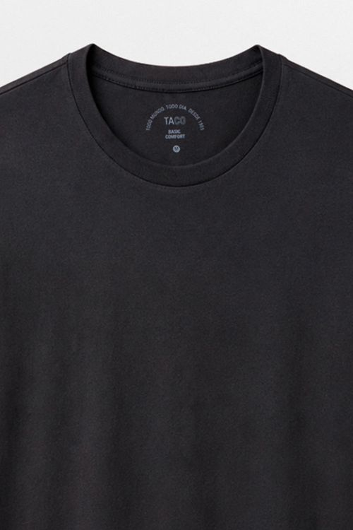 T-Shirt Básica Comfort Preta