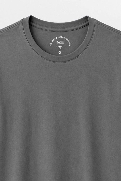 T-Shirt Básica Fit Chumbo