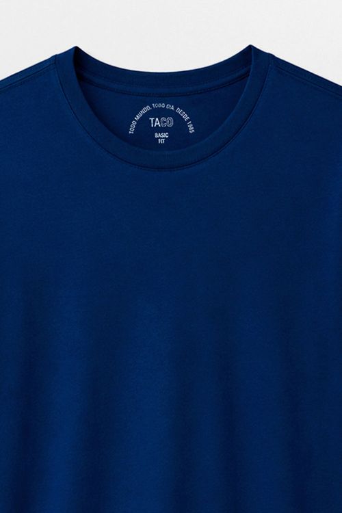 T-Shirt Básica Fit Azul Marinho