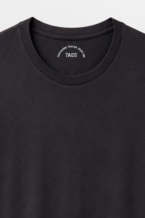 T-Shirt Básica Comfort Preta