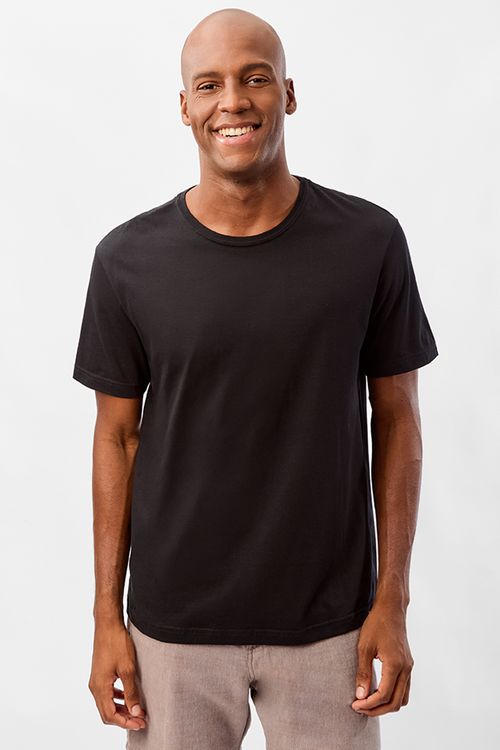 T-Shirt Básica Comfort Preta