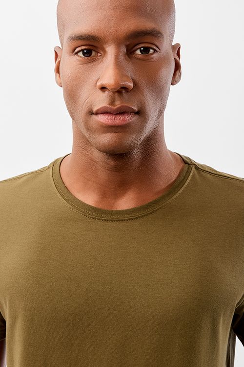 T-Shirt Básica Fit Verde Musgo