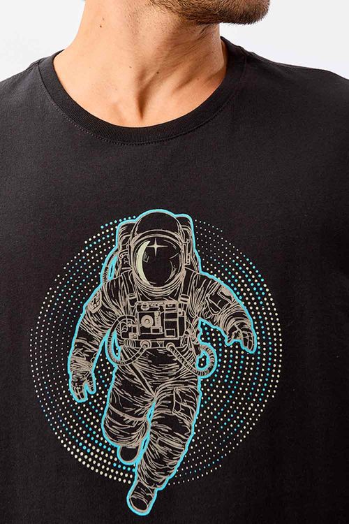 T-Shirt Estampada Spaceman Preta