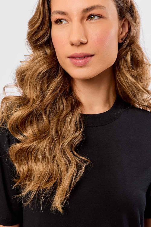 Blusa Básica Premium Modal Tech Preta