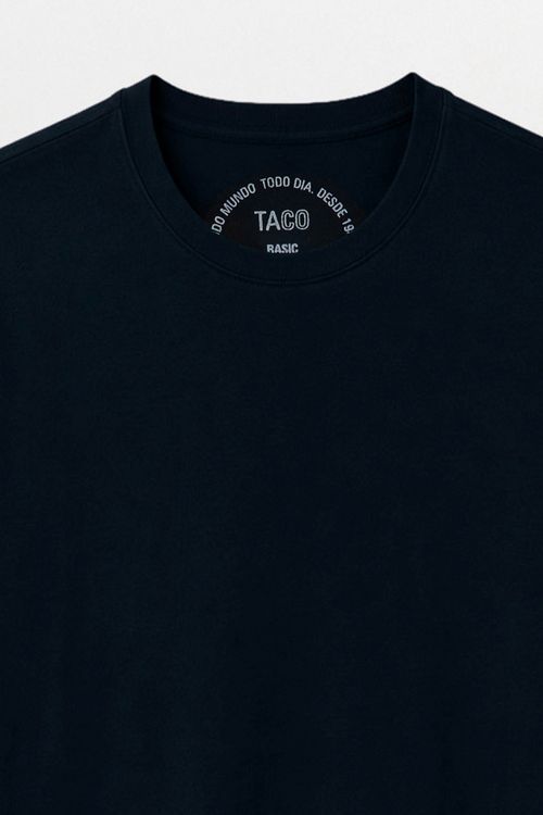 T-Shirt Básica Fit Preta