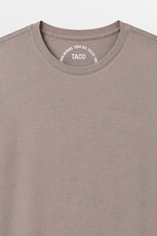 T-Shirt Básica Fit Chumbo