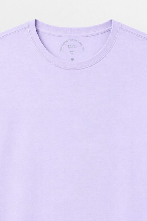 T-Shirt Básica Fit Lilás