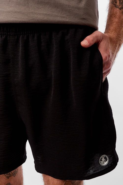 Short Liso Preto