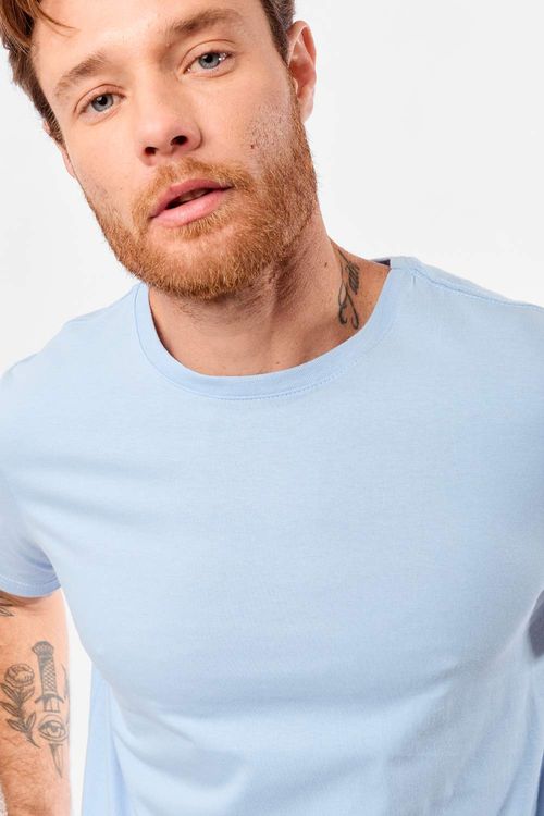 T-Shirt Básica Fit Azul Clara