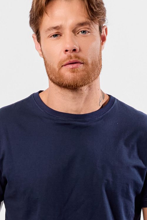 T-Shirt Básica Fit Azul Marinho
