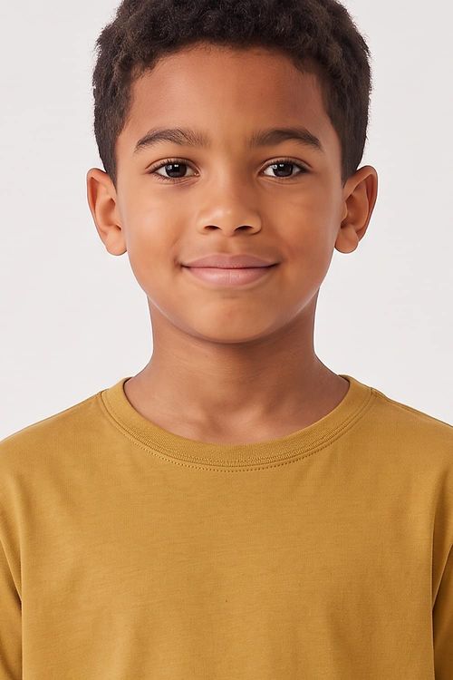 T-Shirt Infantil Básica Color Mostarda